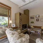 Vila Poolside Grand Retreat *