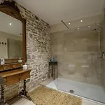 Vila Poolside Grand Retreat Vosteni
